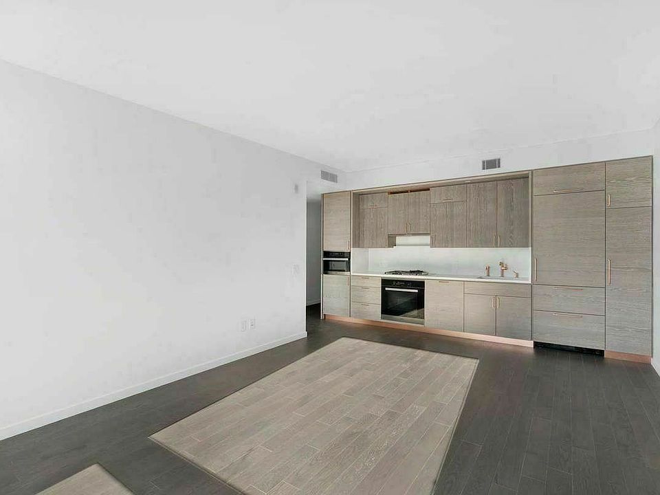1st image of 1 City Poin APT 58G