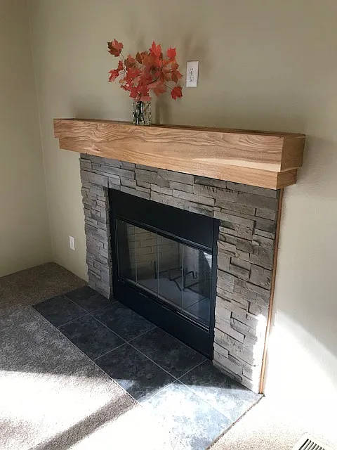 3 bed, 1300 sqft, $2,400 — Photo 3