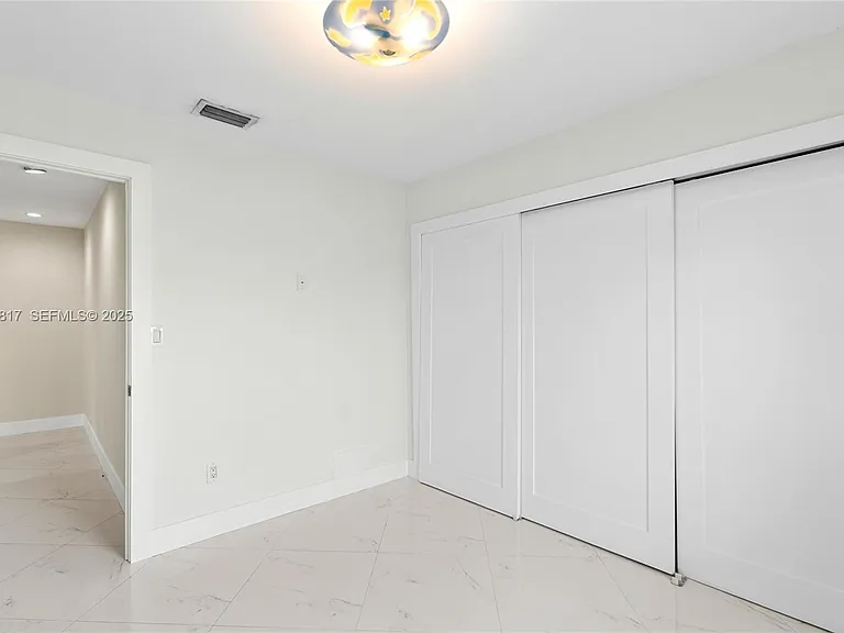 13611 SW 77th St — Photo 33