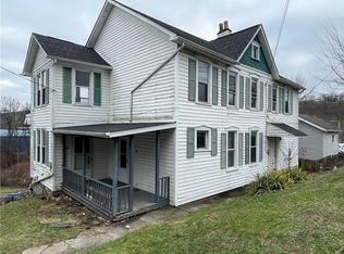 135 Spring St #2, Coal Center, PA 15423