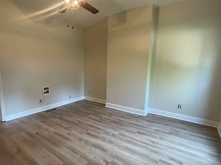 1417 Rufer Ave — Photo 3
