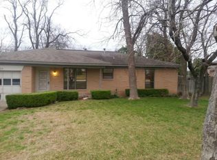 824 Neal Rd, Desoto, TX 75115