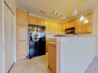 16366 E Fremont Ave APT 8, Aurora, CO 80016