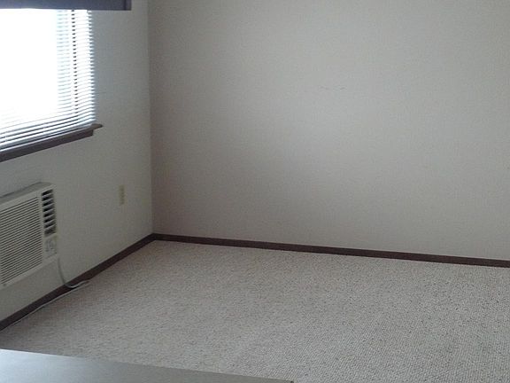 Dining room without furniture