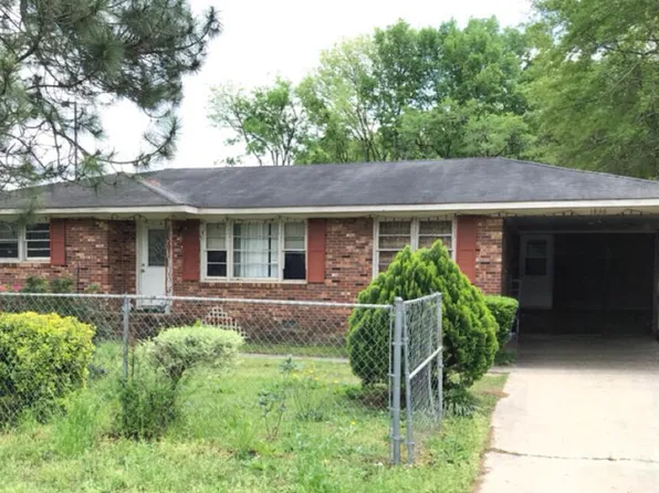 1836 Rocky Creek Rd, Macon, GA 31206