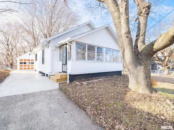 252 Keil Ave, East Peoria, IL 61611