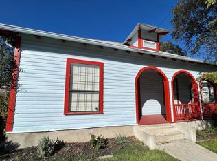 1011 Dawson St, San Antonio, TX 78202