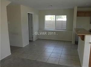 3rd image of 1652 Meno Peak St