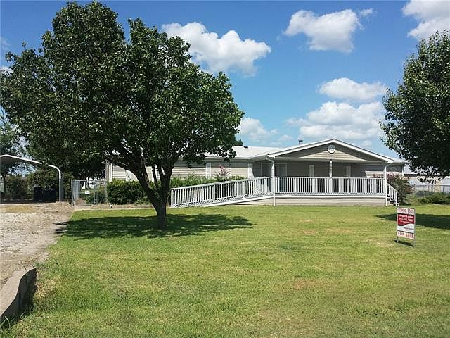 1st image of 2687 Fall Brook Dr