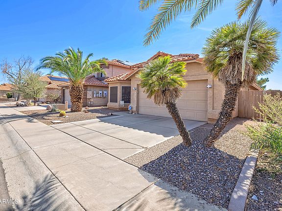 3rd image of 7539 W KIMBERLY Way