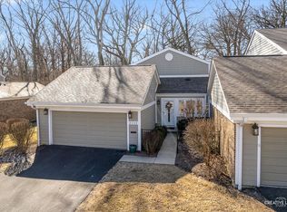 2112 Timber Ln, Wheaton, IL 60189