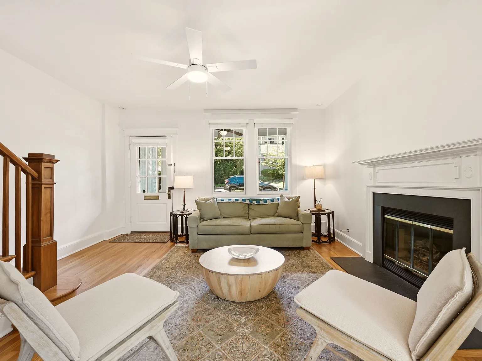 4 bed, 1700 sqft, $6,000 — Photo 4