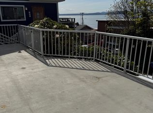2216 Bonair Pl SW, Seattle, WA 98116