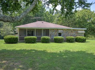 7120 Cedar Valley Dr, Randleman, NC 27317
