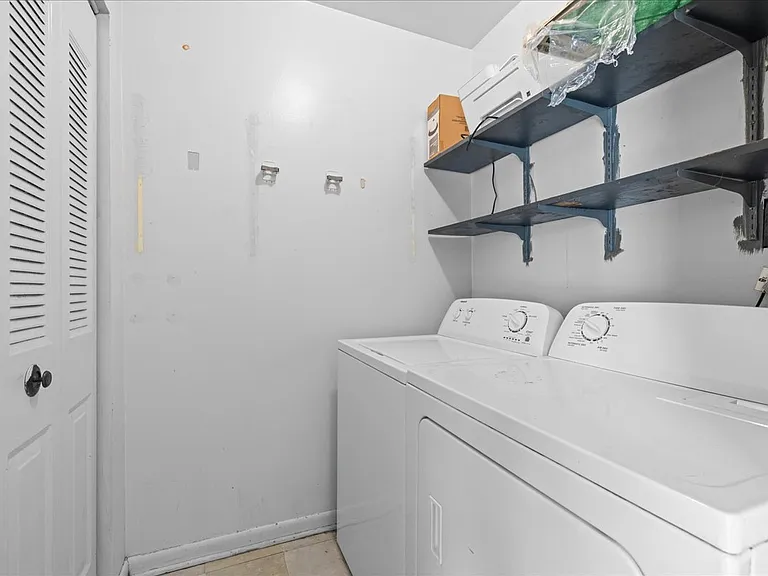 5021 Clairmont Ct — Photo 29