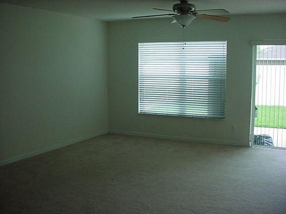 5th image of 1383 Karok St