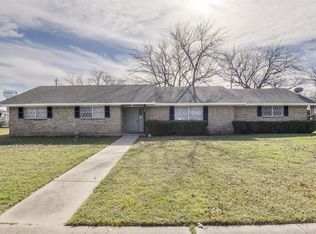 105 Stiles Dr, Midlothian, TX