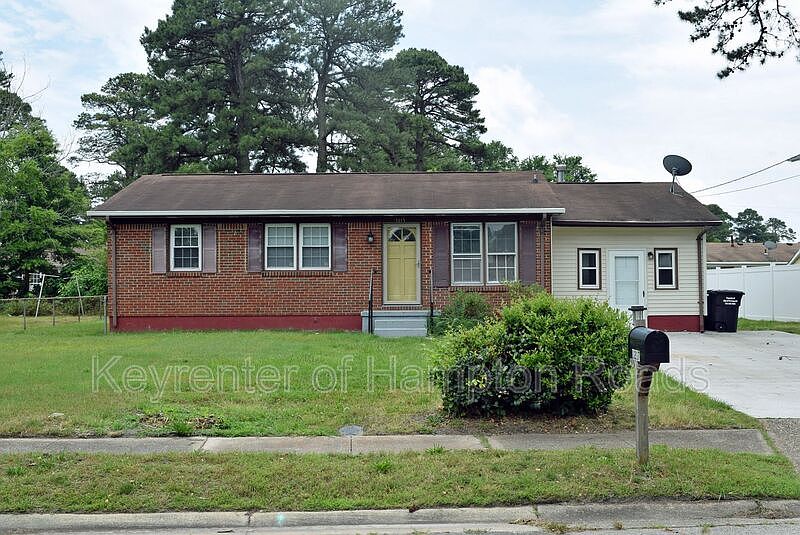 1st image of 1217 Roosevelt Blvd