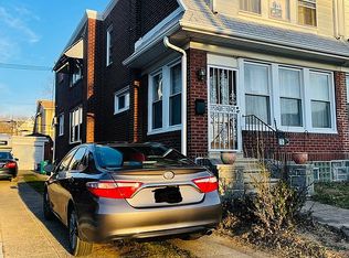 6332 Argyle St, Philadelphia, PA 19111