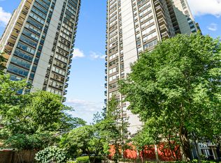 1360 N Sandburg Ter APT 2603C, Chicago, IL 60610