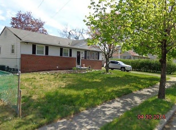 2nd image of 447 9th Ave
