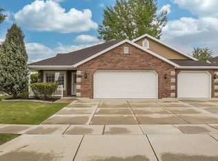 1000 W Hidden Dr, Layton, UT 84041