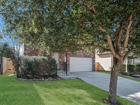 3rd image of 141 Crane Crest Dr