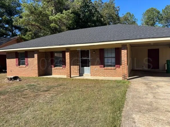 551 Brooks Rd, Columbus, MS 39702