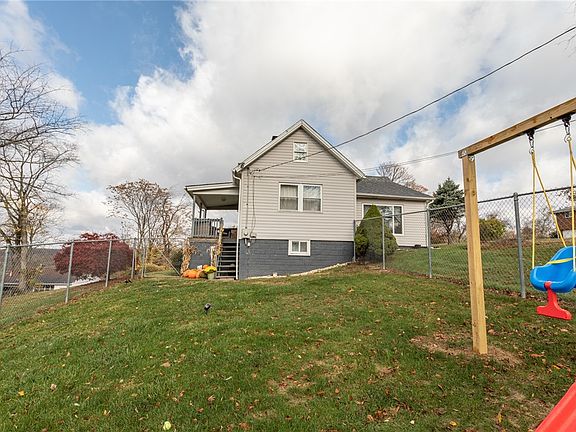5th image of 111 Falcon Ln