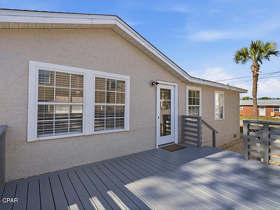 4th image of 613 Gardenia St