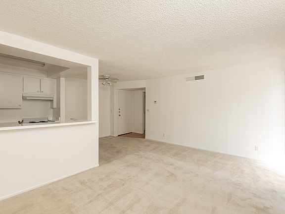5th image of 401 S Kingsley Dr #869110
