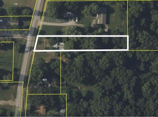 801 S Maple St, Cambria, IL 62915