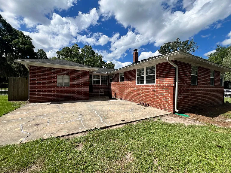 1377 Tiber Ave — Photo 38