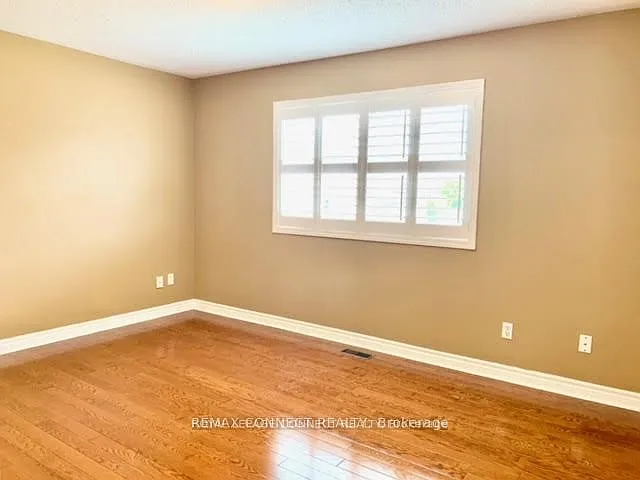 66 Oasis Blvd — Photo 18