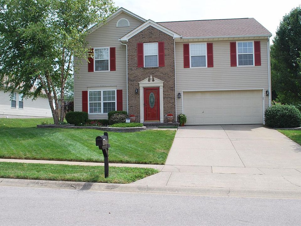 1st image of 301 Deerfield Ln