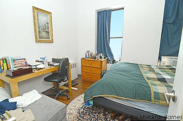 Rented by Oxford Property Group | media 13