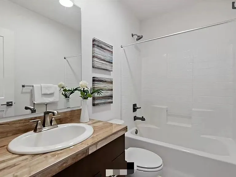 1476 157th Ct NE — Photo 15