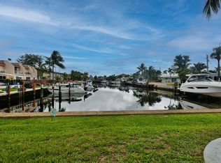 391 SE 19th Ave APT 7, Pompano Beach, FL 33060