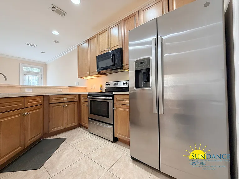 409 Nathey Ave — Photo 6