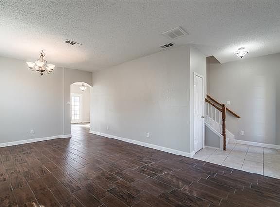 2nd image of 1113 Wentwood Dr