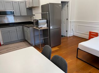 205 S 42nd St APT A1, Philadelphia, PA 19104