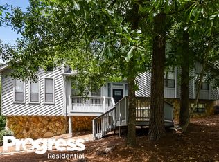 8604 Creekview Ct, Douglasville, GA 30135