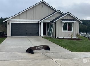 18575 Sawgrass Dr SE, Poulsbo, WA 98370