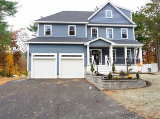 40 College Rd, Burlington, MA 01803
