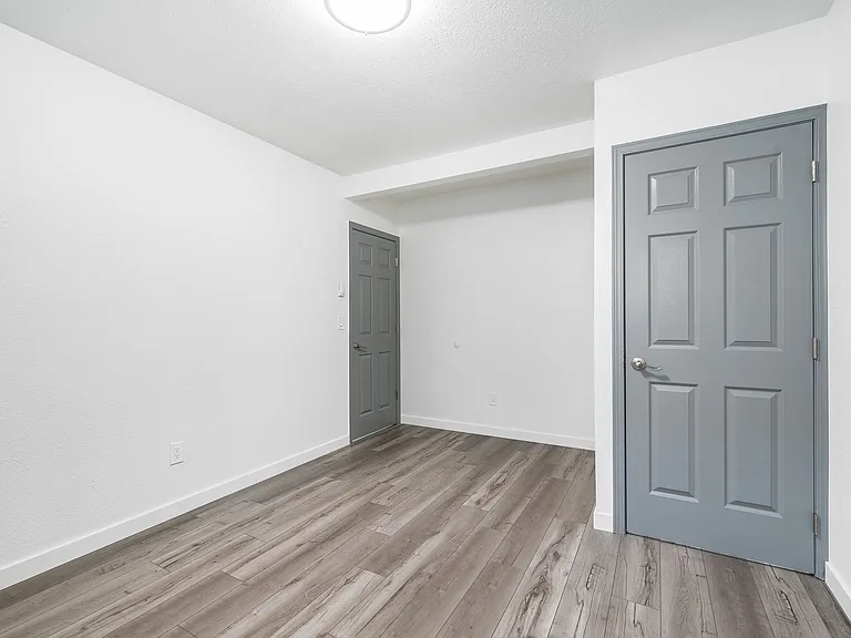 1003 SW 150th St #2 — Photo 12