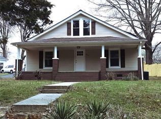 815 Circle Dr, Eden, NC 27288