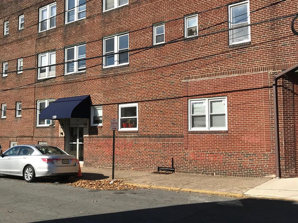 1st image of 159 Jacoby St APT 12