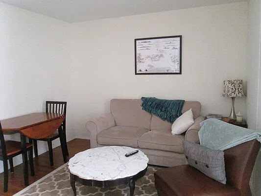 Rented by Barshay Brokerage | media 2