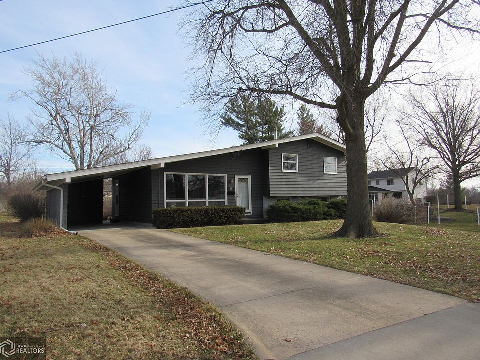 1st image of 425 E Manning Ave