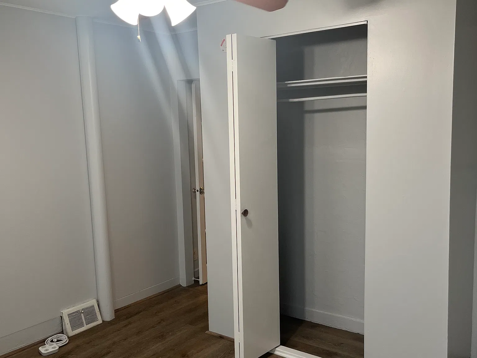 2535 Fleet St — Photo 4